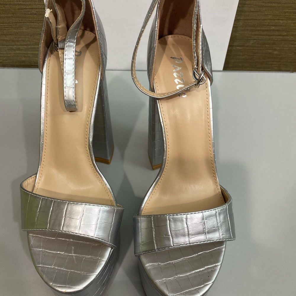 Sexy Block Platform Heels/SOLD - Picture 1 of 5